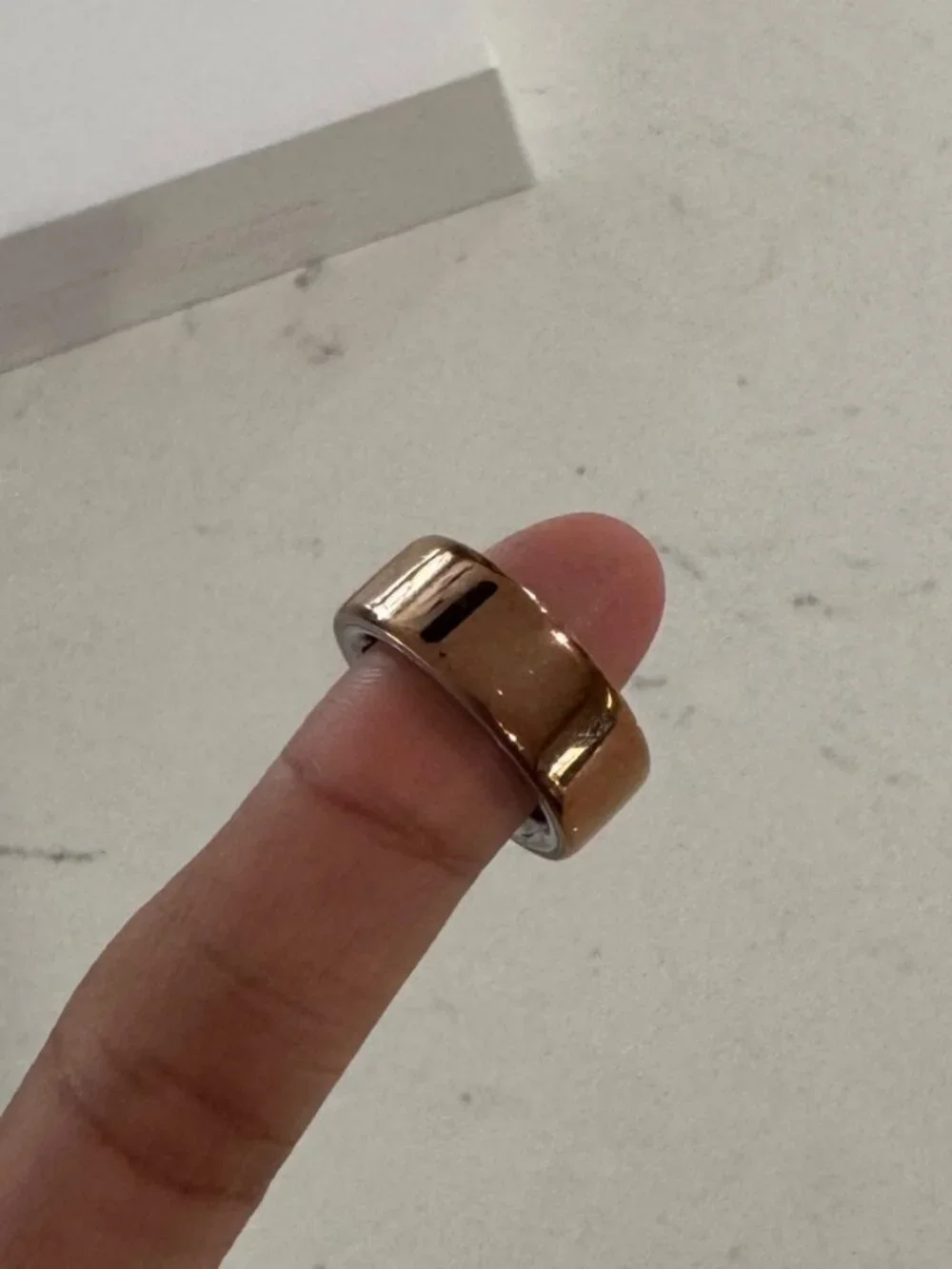 Oura Ring 4 - Size 6 - Rose Gold